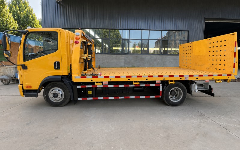 Yellow Dongman Jiefang Tiger VH flatbed tow truck for emergency vehicle recovery with 6-ton rear axle