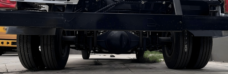 Dongman JAC Shuailing flatbed wrecker truck with 200mm reinforced chassis and 3600mm wheelbase for vehicle recovery