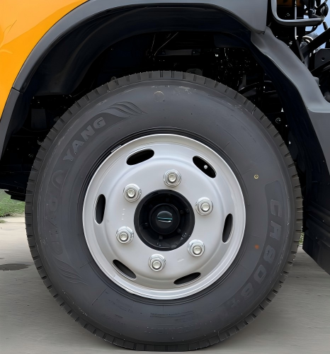 Dongman JAC Shuailing flatbed wrecker truck with 200mm reinforced chassis and 3600mm wheelbase for vehicle recovery